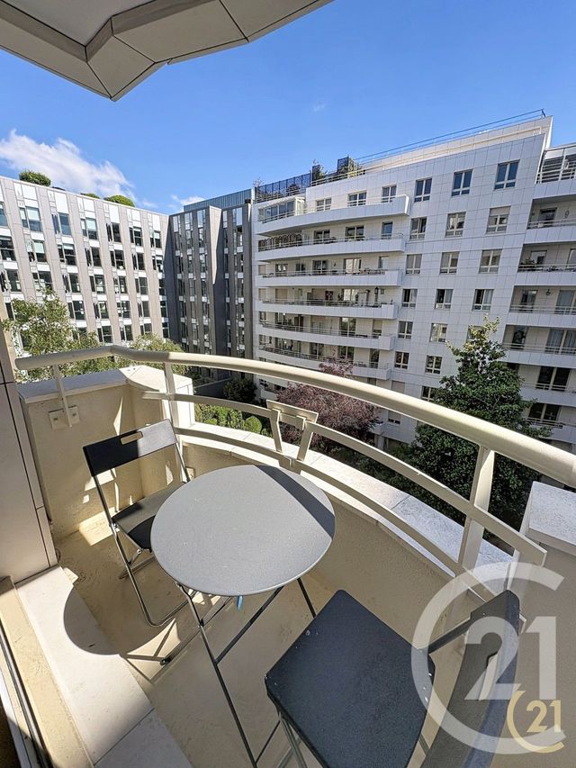 Appartement F2 à louer - 2 pièces - 52.0 m2 - LEVALLOIS PERRET - 92 - ILE-DE-FRANCE - Century 21 Anatole France