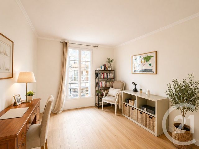 Appartement F3 à vendre - 3 pièces - 59.63 m2 - LEVALLOIS PERRET - 92 - ILE-DE-FRANCE - Century 21 Anatole France
