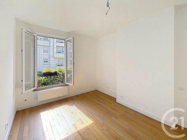 Appartement F4 à vendre - 4 pièces - 66.81 m2 - LEVALLOIS PERRET - 92 - ILE-DE-FRANCE - Century 21 Anatole France