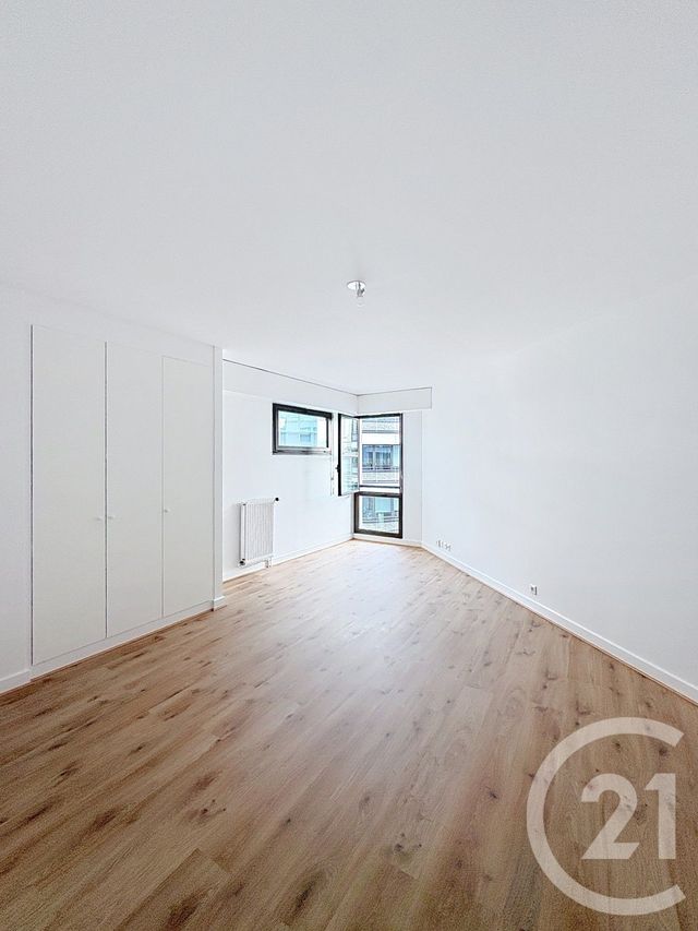 Appartement F1 à louer - 1 pièce - 31.96 m2 - LEVALLOIS PERRET - 92 - ILE-DE-FRANCE - Century 21 Anatole France