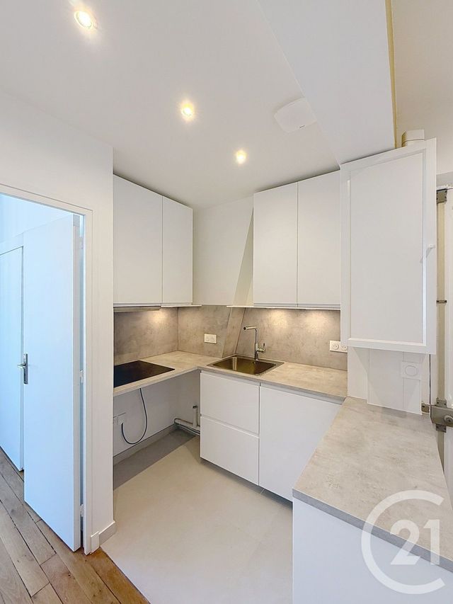 Appartement F3 à louer - 3 pièces - 50.0 m2 - LEVALLOIS PERRET - 92 - ILE-DE-FRANCE - Century 21 Anatole France