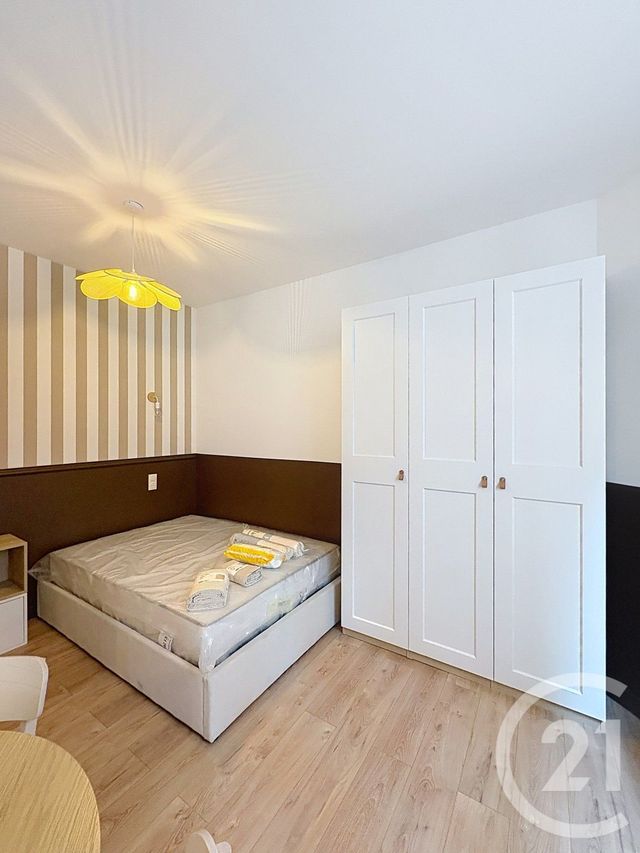 Appartement F1 à louer - 1 pièce - 27.0 m2 - ST OUEN - 93 - ILE-DE-FRANCE - Century 21 Anatole France