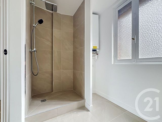Appartement F3 à vendre - 3 pièces - 71.49 m2 - LEVALLOIS PERRET - 92 - ILE-DE-FRANCE - Century 21 Anatole France