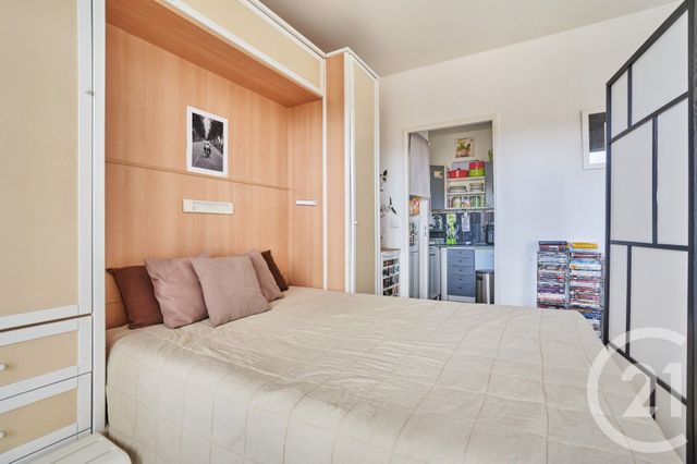 Appartement F1 à vendre - 1 pièce - 32.0 m2 - LEVALLOIS PERRET - 92 - ILE-DE-FRANCE - Century 21 Anatole France