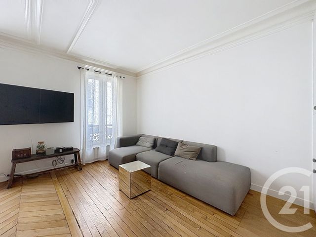 Appartement F2 bis à louer - 2 pièces - 46.25 m2 - LEVALLOIS PERRET - 92 - ILE-DE-FRANCE - Century 21 Anatole France