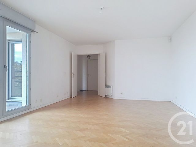 Appartement F3 à vendre - 3 pièces - 69.29 m2 - NANTERRE - 92 - ILE-DE-FRANCE - Century 21 Anatole France