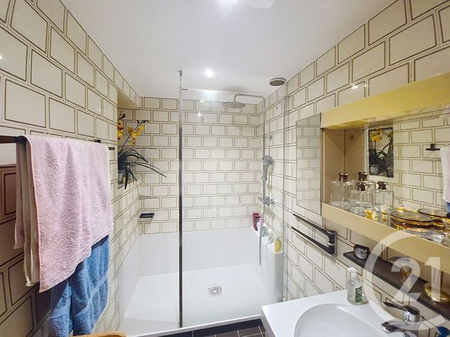 Appartement F2 à vendre - 2 pièces - 48.8 m2 - LEVALLOIS PERRET - 92 - ILE-DE-FRANCE - Century 21 Anatole France