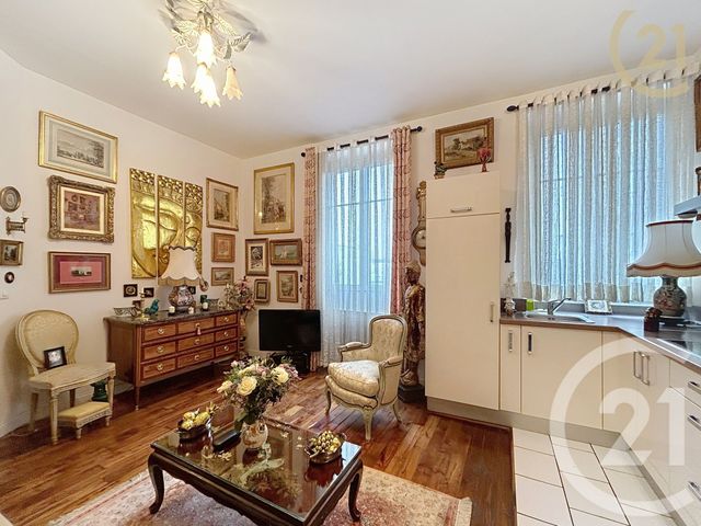 Appartement F2 à vendre - 2 pièces - 31.91 m2 - LEVALLOIS PERRET - 92 - ILE-DE-FRANCE - Century 21 Anatole France