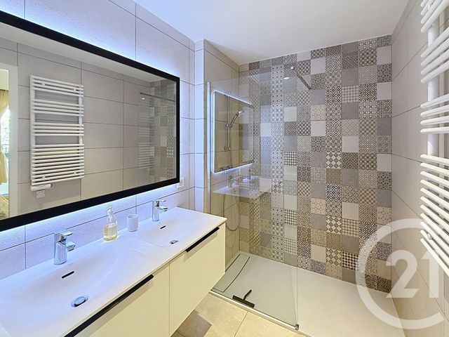 Appartement F2 à louer - 2 pièces - 45.57 m2 - LEVALLOIS PERRET - 92 - ILE-DE-FRANCE - Century 21 Anatole France