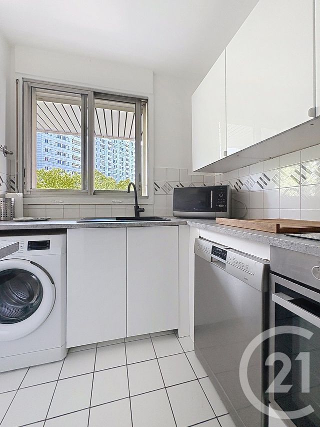 Appartement F2 à louer - 2 pièces - 59.7 m2 - LEVALLOIS PERRET - 92 - ILE-DE-FRANCE - Century 21 Anatole France