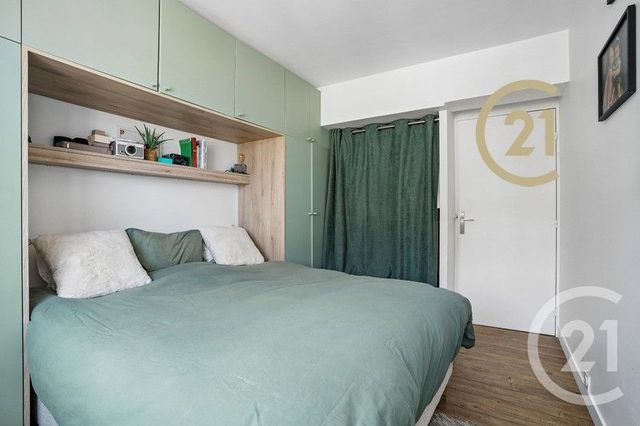 Appartement F4 à vendre - 4 pièces - 77.44 m2 - LEVALLOIS PERRET - 92 - ILE-DE-FRANCE - Century 21 Anatole France