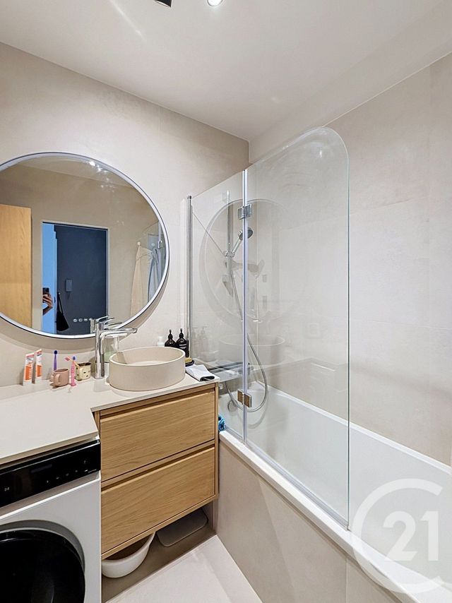 Appartement à louer - 3 pièces - 45.68 m2 - LEVALLOIS PERRET - 92 - ILE-DE-FRANCE - Century 21 Anatole France