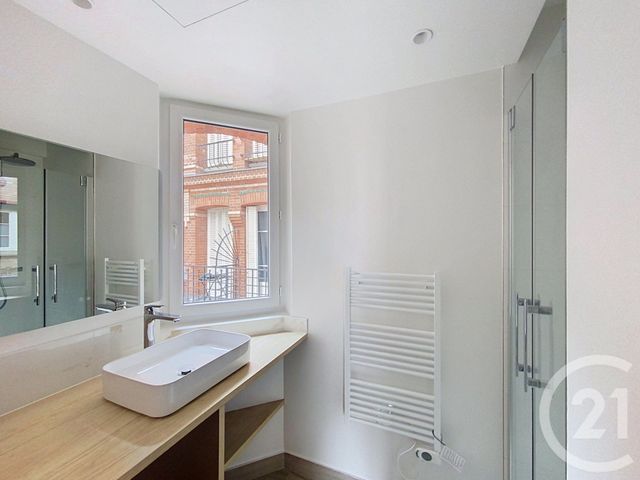Appartement F1 à louer - 1 pièce - 27.0 m2 - LEVALLOIS PERRET - 92 - ILE-DE-FRANCE - Century 21 Anatole France