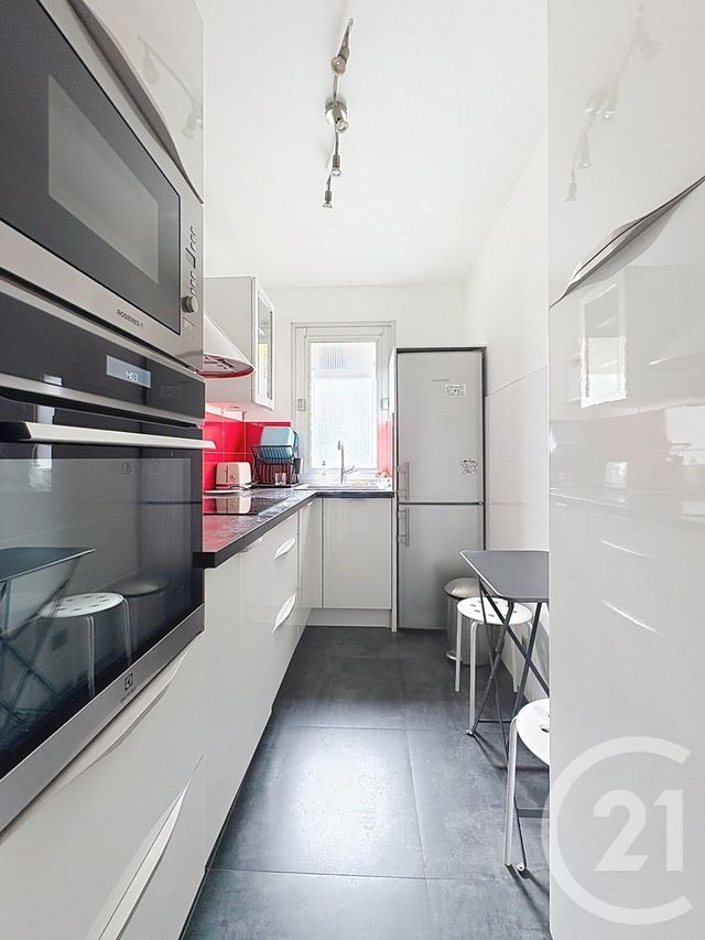 Appartement F2 à louer - 2 pièces - 57.0 m2 - LEVALLOIS PERRET - 92 - ILE-DE-FRANCE - Century 21 Anatole France