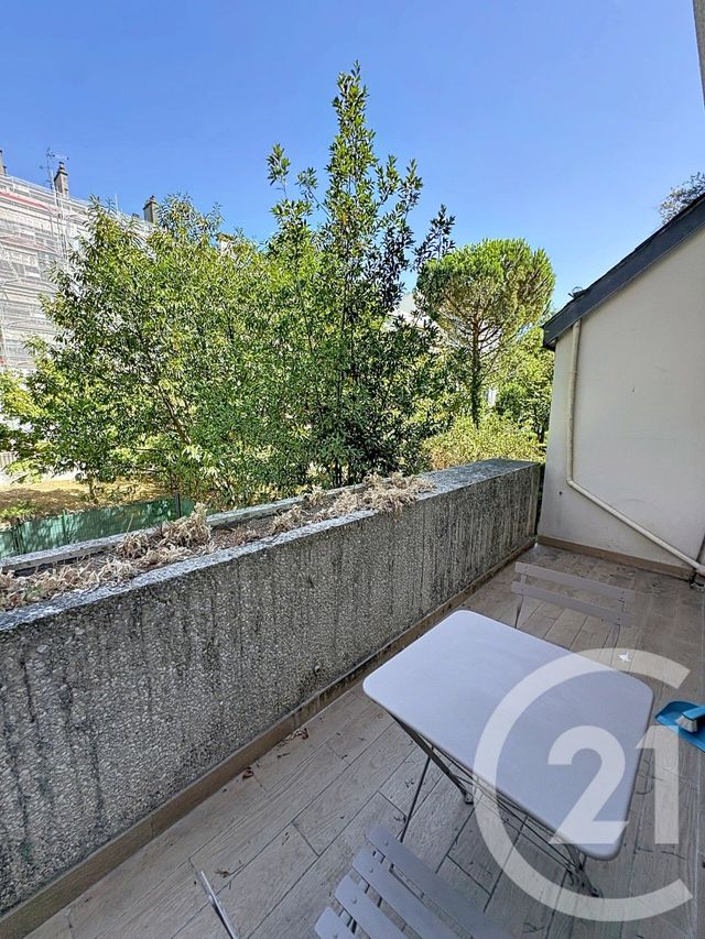 Appartement F2 à louer - 2 pièces - 57.0 m2 - LEVALLOIS PERRET - 92 - ILE-DE-FRANCE - Century 21 Anatole France