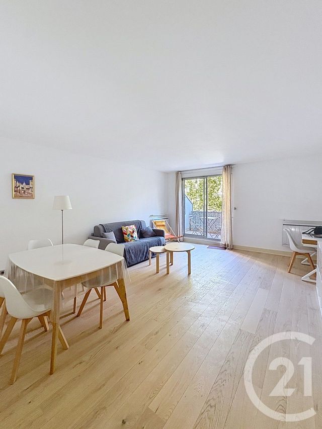 Appartement F2 à louer - 2 pièces - 57.0 m2 - LEVALLOIS PERRET - 92 - ILE-DE-FRANCE - Century 21 Anatole France