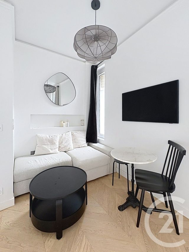 Appartement F2 à louer - 2 pièces - 25.0 m2 - NEUILLY SUR SEINE - 92 - ILE-DE-FRANCE - Century 21 Anatole France