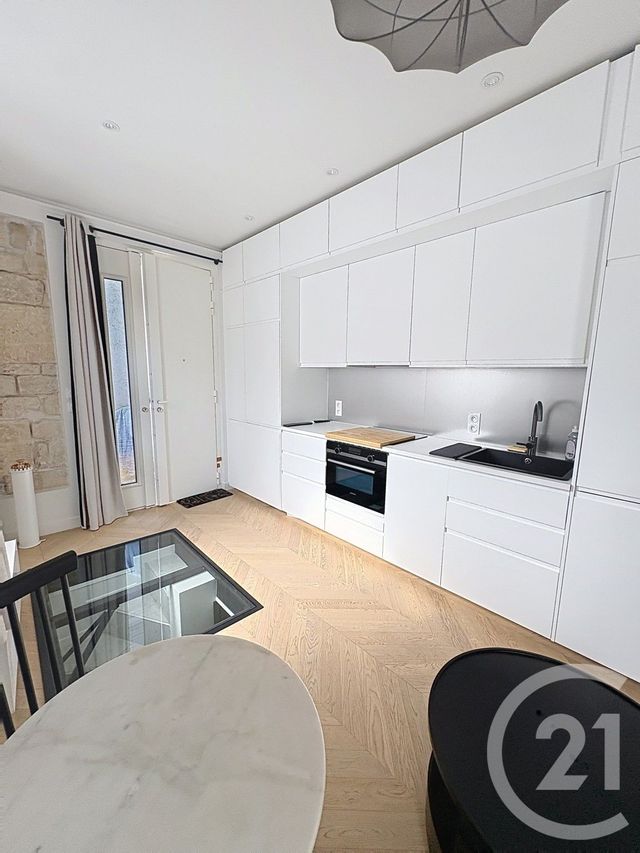 Appartement F2 à louer - 2 pièces - 25.0 m2 - NEUILLY SUR SEINE - 92 - ILE-DE-FRANCE - Century 21 Anatole France