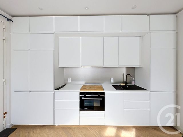 Appartement F2 à louer - 2 pièces - 25.0 m2 - NEUILLY SUR SEINE - 92 - ILE-DE-FRANCE - Century 21 Anatole France