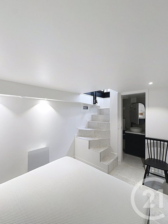 Appartement F2 à louer - 2 pièces - 25.0 m2 - NEUILLY SUR SEINE - 92 - ILE-DE-FRANCE - Century 21 Anatole France