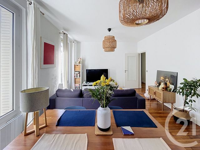 Appartement F2 à vendre - 2 pièces - 46.21 m2 - LEVALLOIS PERRET - 92 - ILE-DE-FRANCE - Century 21 Anatole France
