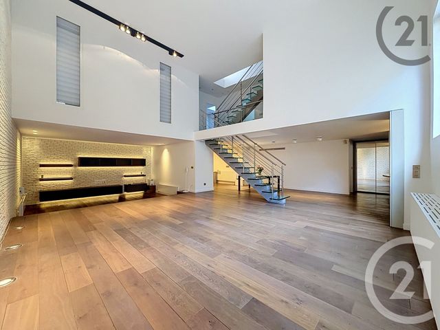 maison à vendre - 5 pièces - 178.0 m2 - COURBEVOIE - 92 - ILE-DE-FRANCE - Century 21 Anatole France