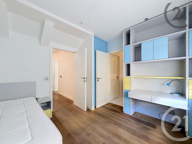 maison à vendre - 5 pièces - 178.0 m2 - COURBEVOIE - 92 - ILE-DE-FRANCE - Century 21 Anatole France