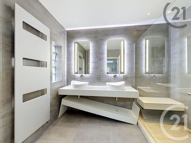 maison à vendre - 5 pièces - 178.0 m2 - COURBEVOIE - 92 - ILE-DE-FRANCE - Century 21 Anatole France