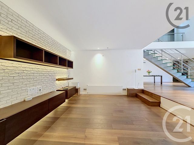 maison à vendre - 5 pièces - 178.0 m2 - COURBEVOIE - 92 - ILE-DE-FRANCE - Century 21 Anatole France