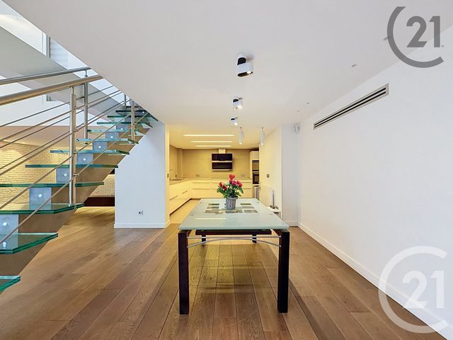maison à vendre - 5 pièces - 178.0 m2 - COURBEVOIE - 92 - ILE-DE-FRANCE - Century 21 Anatole France